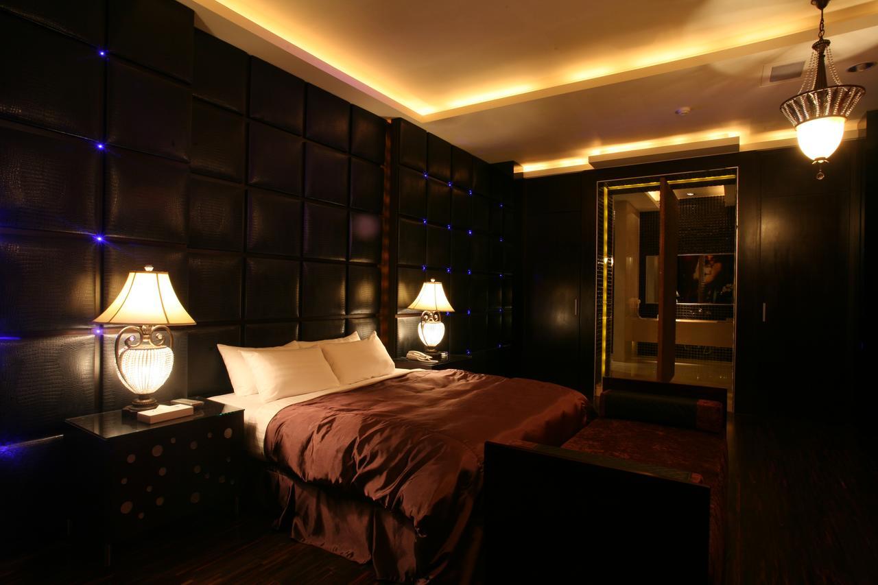 Chateau Boutique Motel Taichung Dış mekan fotoğraf