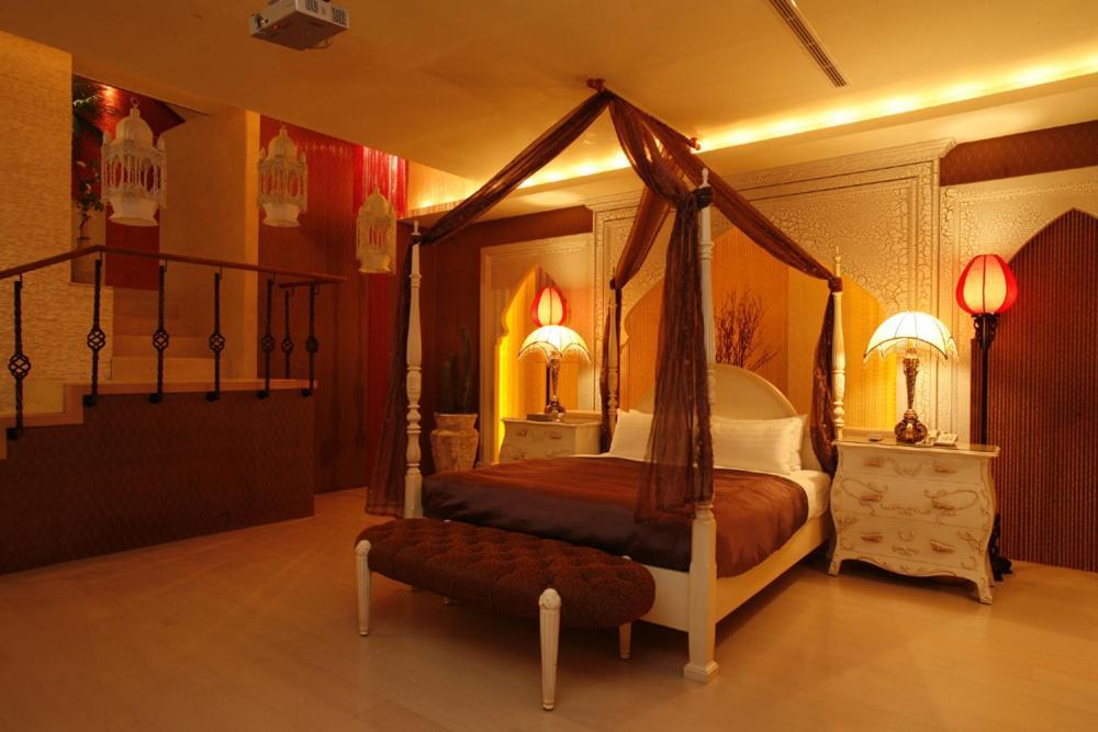 Chateau Boutique Motel Taichung Dış mekan fotoğraf