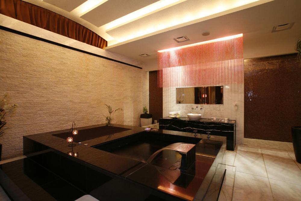 Chateau Boutique Motel Taichung Dış mekan fotoğraf