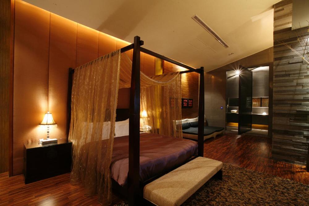 Chateau Boutique Motel Taichung Dış mekan fotoğraf